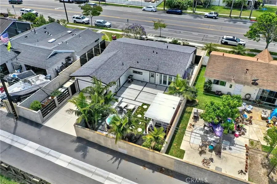 8401 Indianapolis, Huntington Beach, CA 92646 - #3