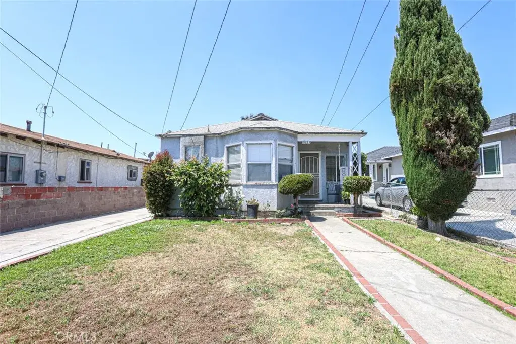 10223 S Grevillea, Inglewood, CA 90304 - #1