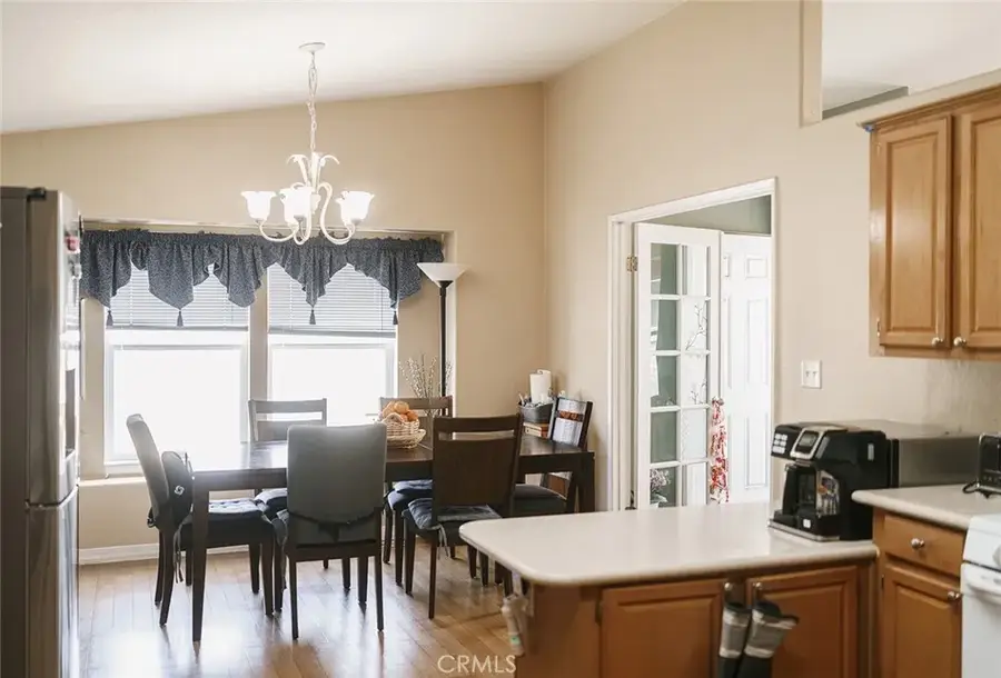 4901 Green River #37, Corona, CA 92878 - #3