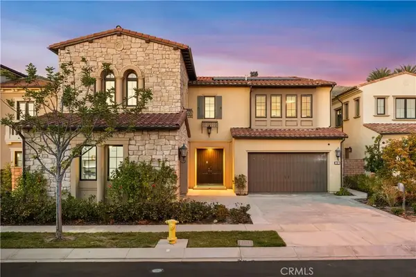 221 Clear Fls, Irvine, CA 92602