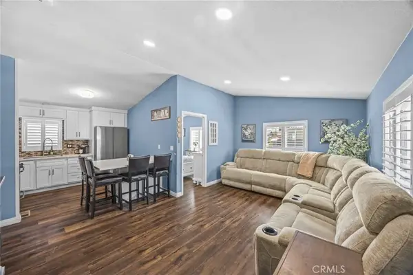 2770 W Lincoln #3, Anaheim, CA 92801