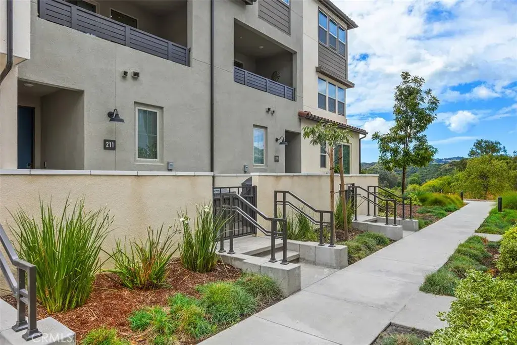 211 Equine Way, Rancho Mission Viejo, CA 92694 - #1