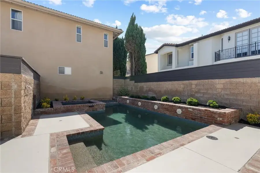 267 Mesa Dr, Costa Mesa, CA 92627 - #3