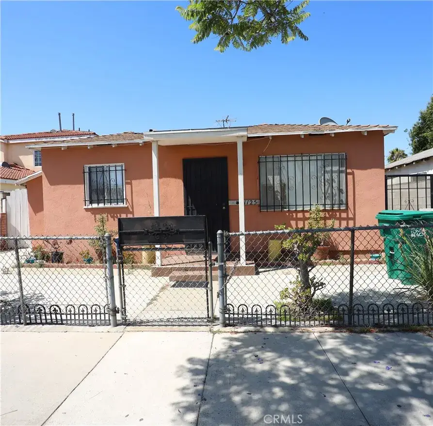 1125 E Salt Lake Street, Long Beach, CA 90806 - #1