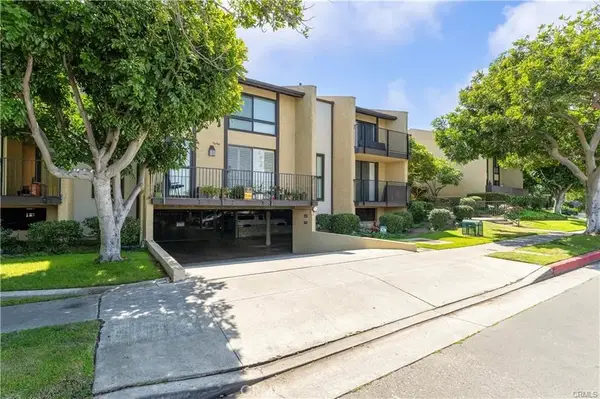 3520 Maricopa Street #16, Torrance, CA 90503