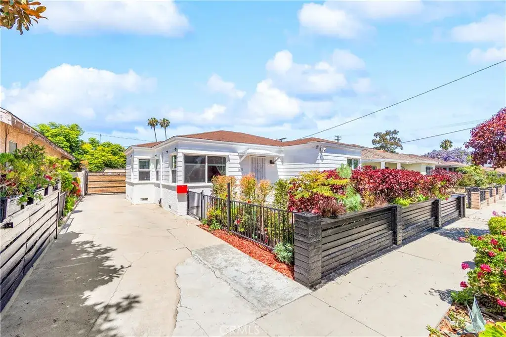 1477 Lemon Avenue, Long Beach, CA 92648 - #1
