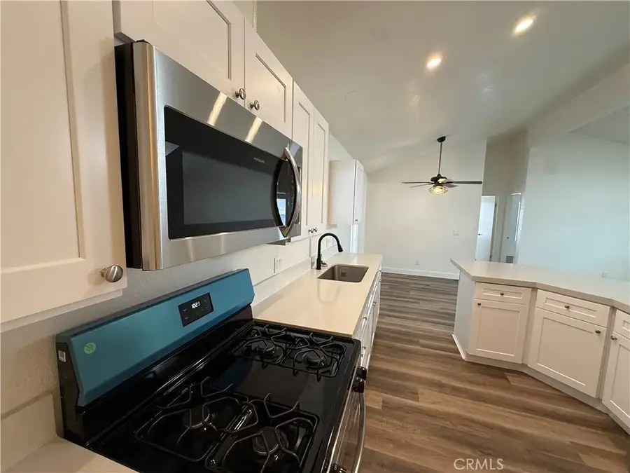 1925 E La Veta Ave #65, Orange, CA 92866 - #3