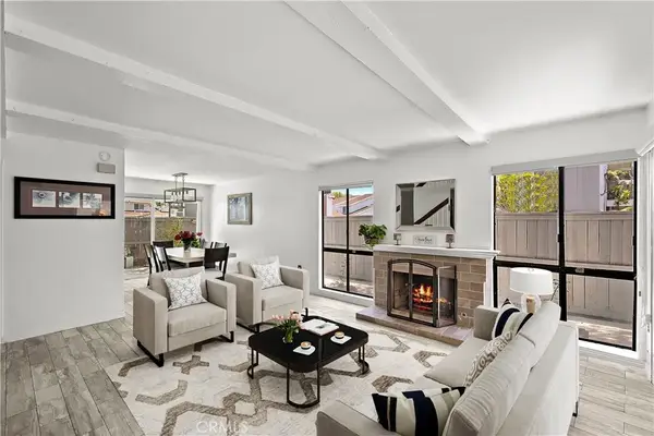 600 Lassen Ln, Costa Mesa, CA 92626