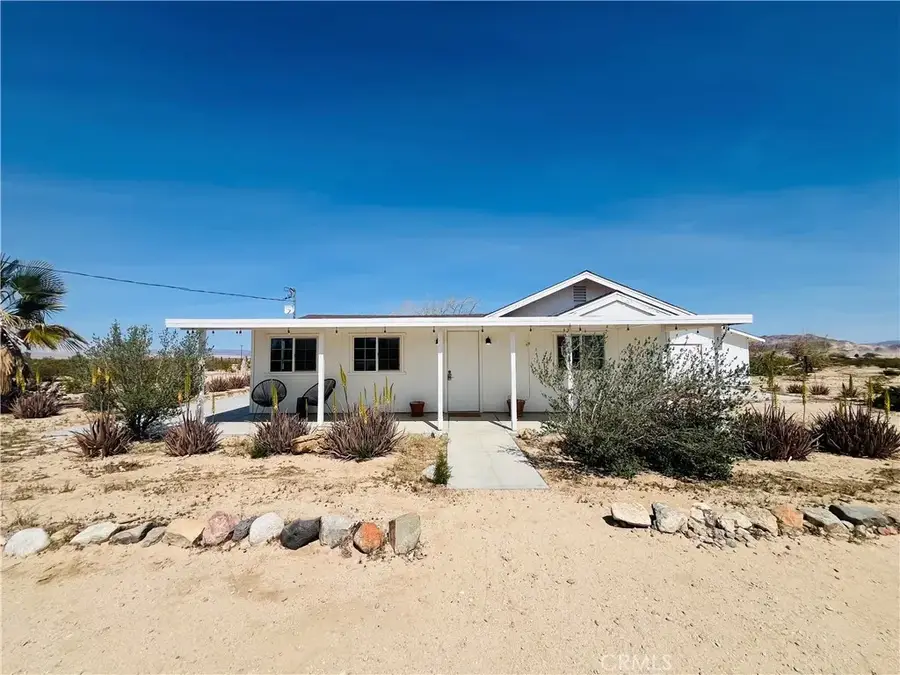290 Bluegrass Road, Twentynine Palms Yucca Valley, CA 92277 - #2