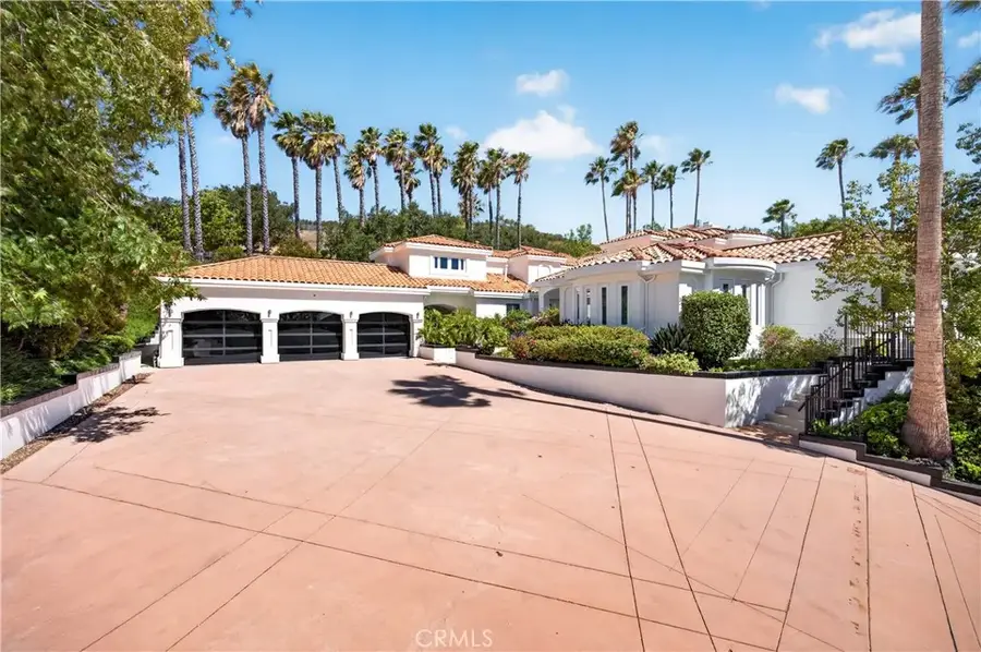 1377 Pathfinder Avenue, Westlake Village, CA 91362 - #2