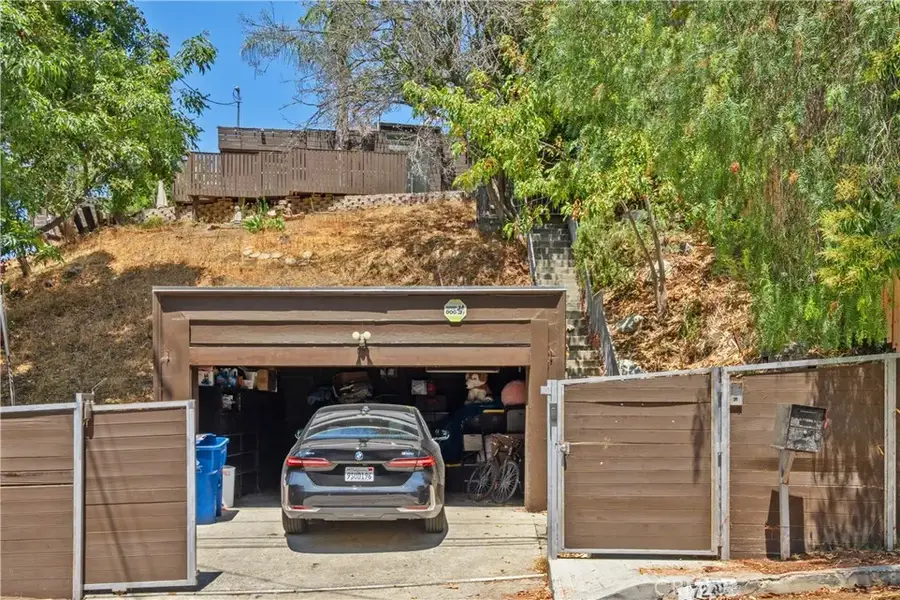 7241 Woodrow Wilson, Los Angeles, CA 90068 - #2