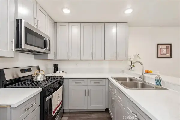 450 E 4th #416, Santa Ana, CA 92701