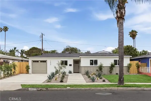 1433 W Saint Andrew, Santa Ana, CA 92704