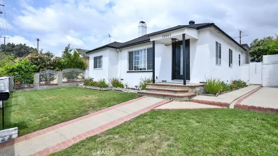 11445 Saticoy Street, North Hollywood, CA 91605 - #2