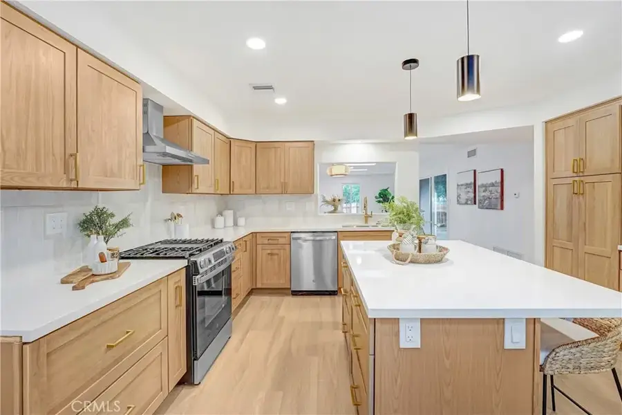 22323 Miranda Street, Woodland Hills, CA 91367 - #2
