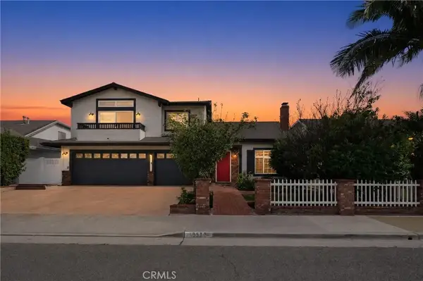 9072 Colbreggan Dr., Huntington Beach, CA 92646