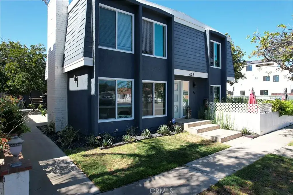 425 15th, Huntington Beach, CA 92648 - #1