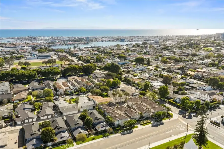 2101 E 15th #11, Newport Beach, CA 92663 - #2
