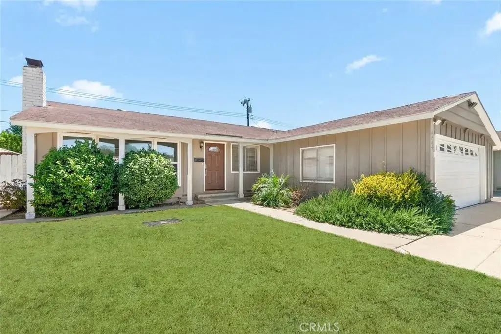 4224 W Ash Avenue, Fullerton, CA 92833 - #1