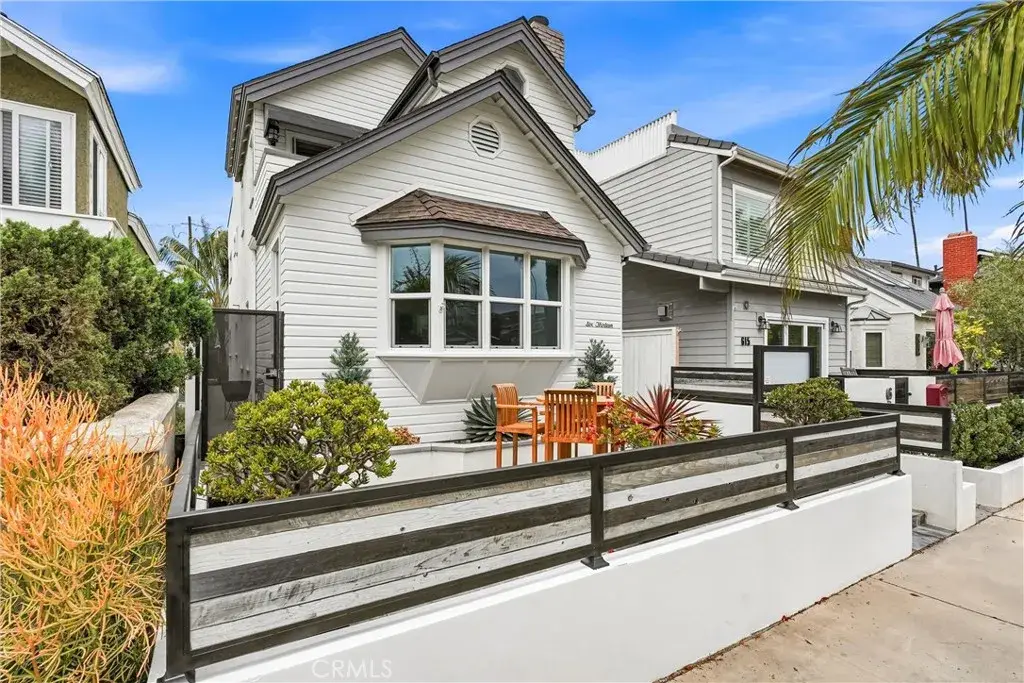 613 9th, Huntington Beach, CA 92648 - #1