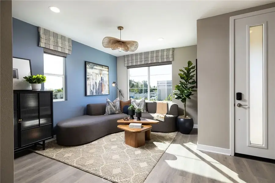 326 E William Way, La Habra, CA 90631 - #2