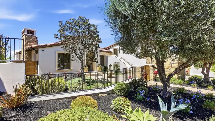 35 Shoreline, Dana Point, CA 92629 - #3