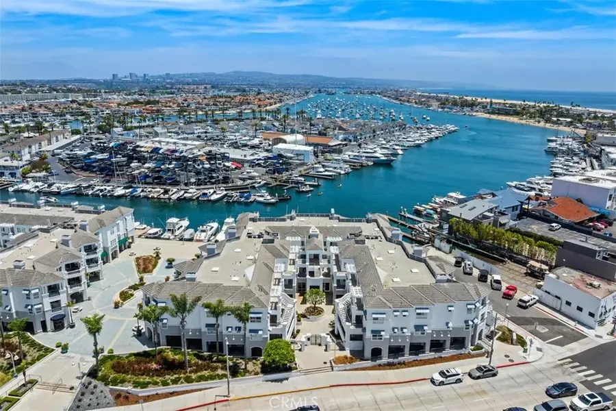 2600 Newport, Newport Beach, CA 92663 - #3