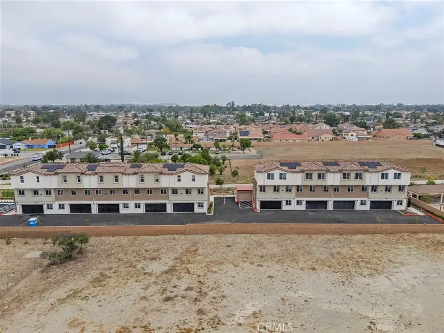 8423 Tamarind Avenue, Fontana, CA 92335 - #3