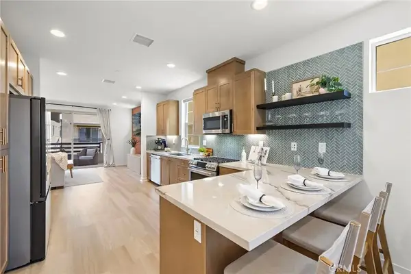 222 Goldfinch Street, Rancho Mission Viejo, CA 92694