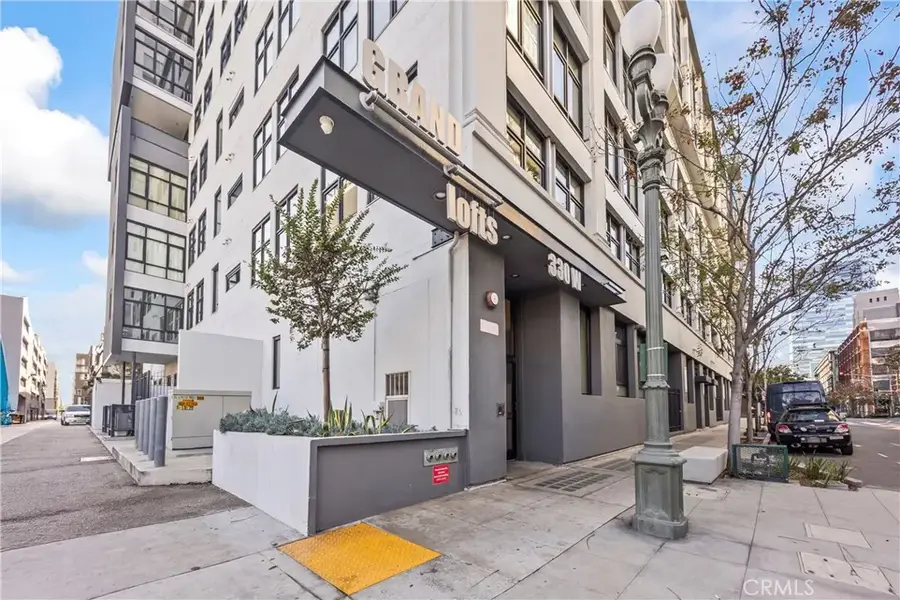 1100 S Grand Avenue #109, Los Angeles, CA 90015 - #2