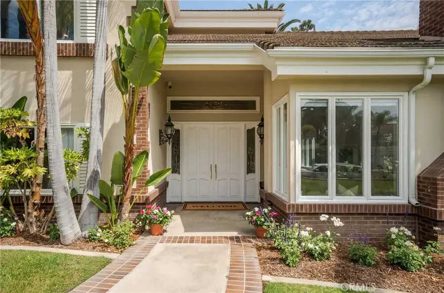 10711 Rockhurst Avenue, North Tustin, CA 92705 - #3