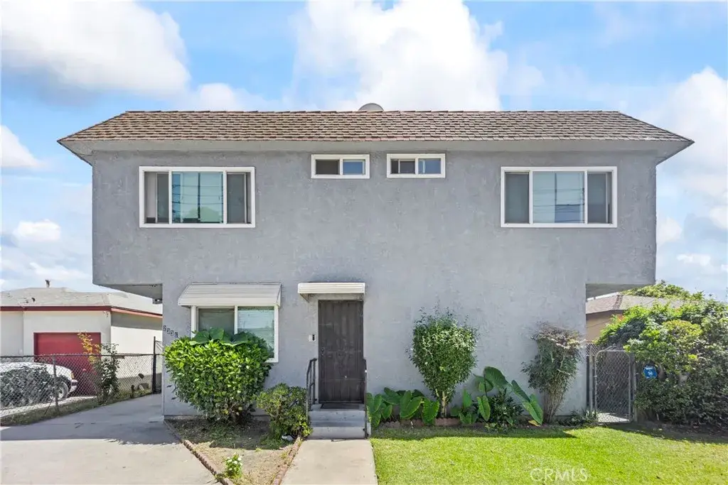 2336 W Wardlow Road, Long Beach, CA 90810 - #1