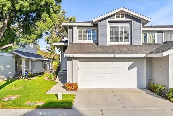 22062 Summit Hill Drive #19, Lake Forest, CA 92630