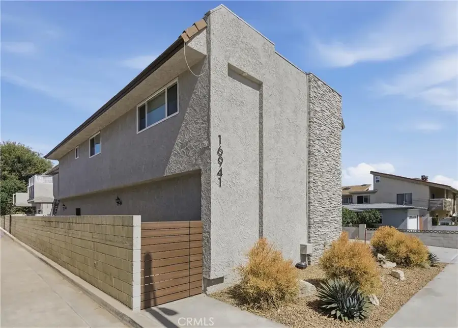 16941 Hoskins, Huntington Beach, CA 92649 - #2