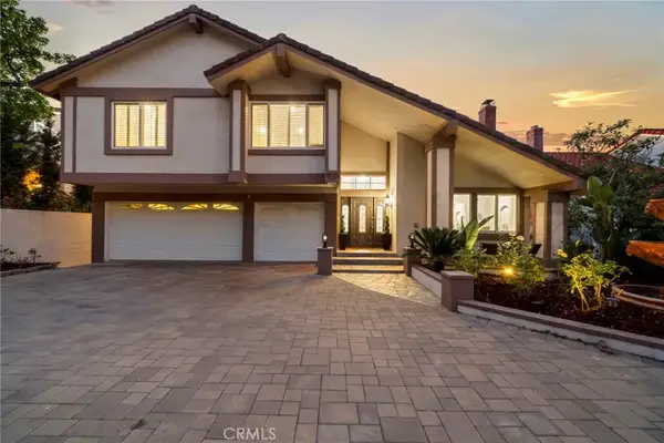 6425 E Shady Valley Lane, Anaheim Hills, CA 92807