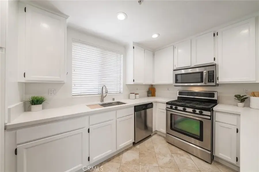 201 California Court, Mission Viejo, CA 92692 - #2