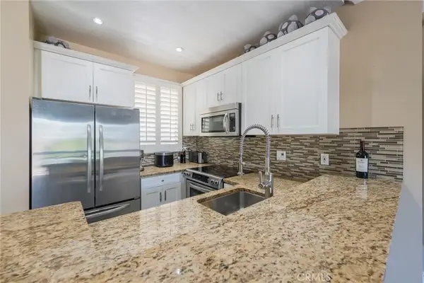 20251 Cape Coral Ln #202, Huntington Beach, CA 92646