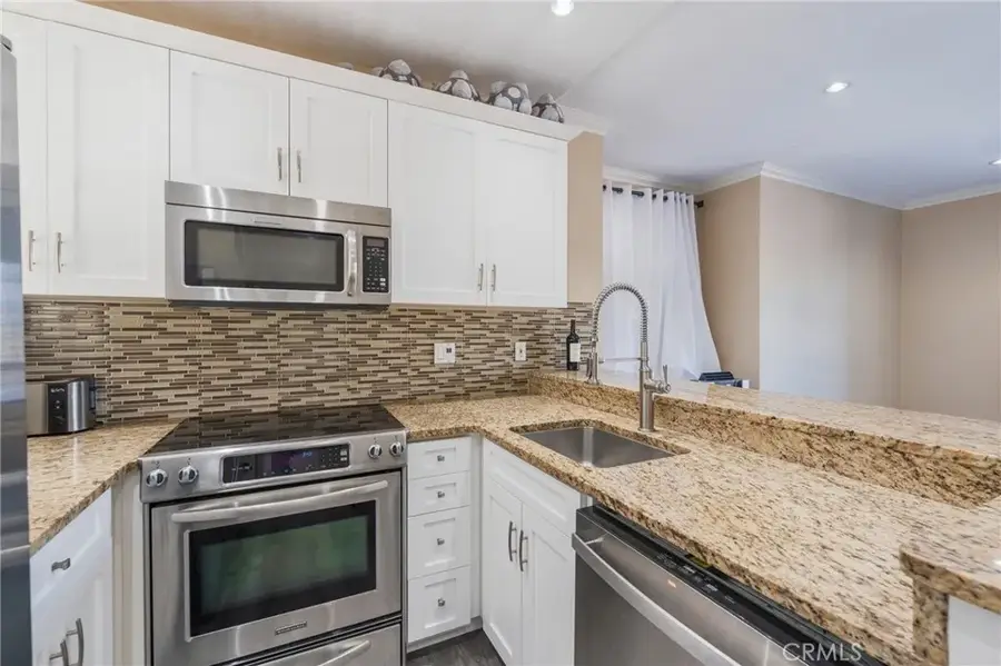 20251 Cape Coral Ln #202, Huntington Beach, CA 92646 - #2