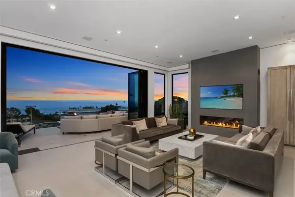848 Hillcrest Drive, Laguna Beach, CA 92651