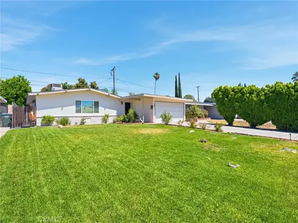 146 N Edenfield Avenue, Azusa, CA 91702