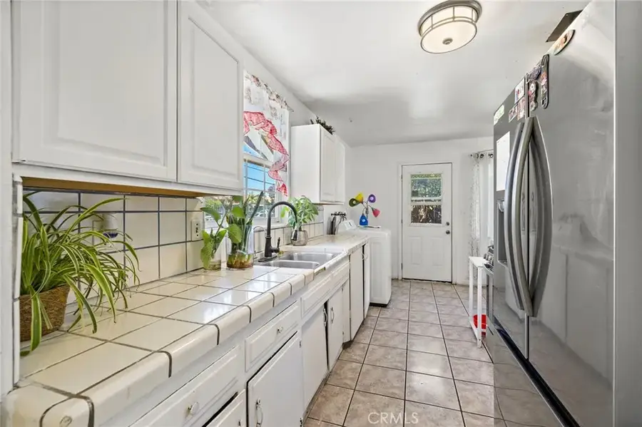 9102 Pacific West, Anaheim, CA 92804 - #3