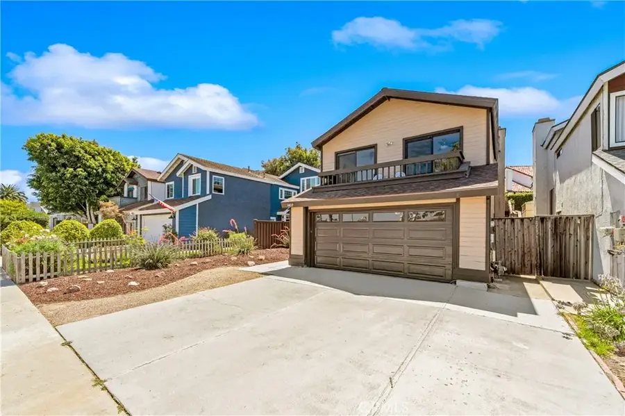1407 Lakeside, Huntington Beach, CA 92648 - #2