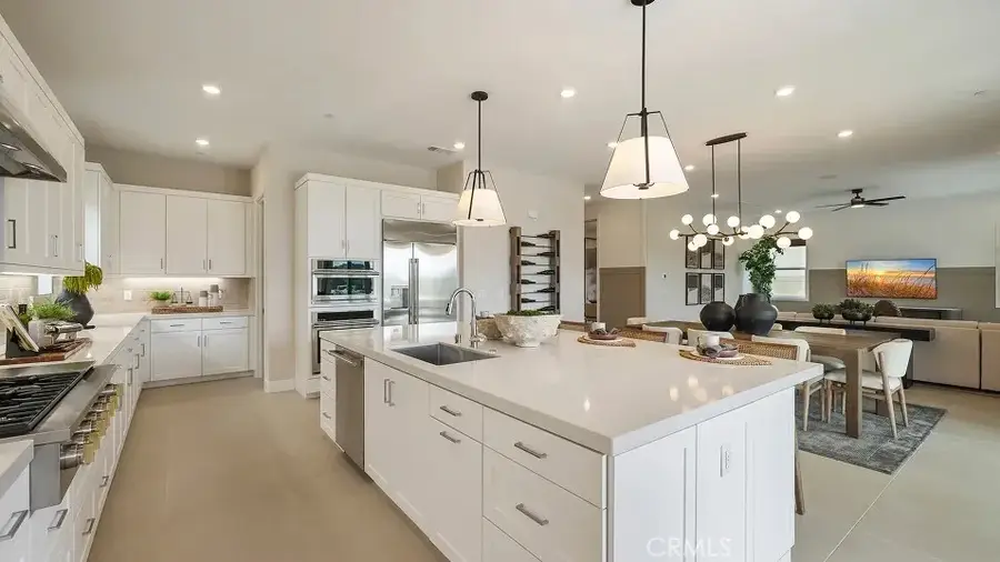 24377 Camino Oceano, Valencia, CA 91354 - #3