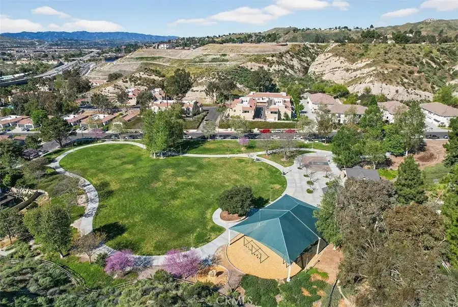 28853 Pineridge Lane, Canyon Country, CA 91387 - #3