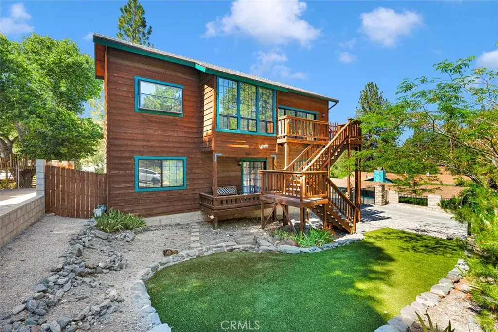 1880 Blackbird Rd., Wrightwood, CA 92397 - #1
