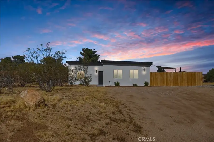 3725 Prescott, Yucca Valley, CA 92284 - #3