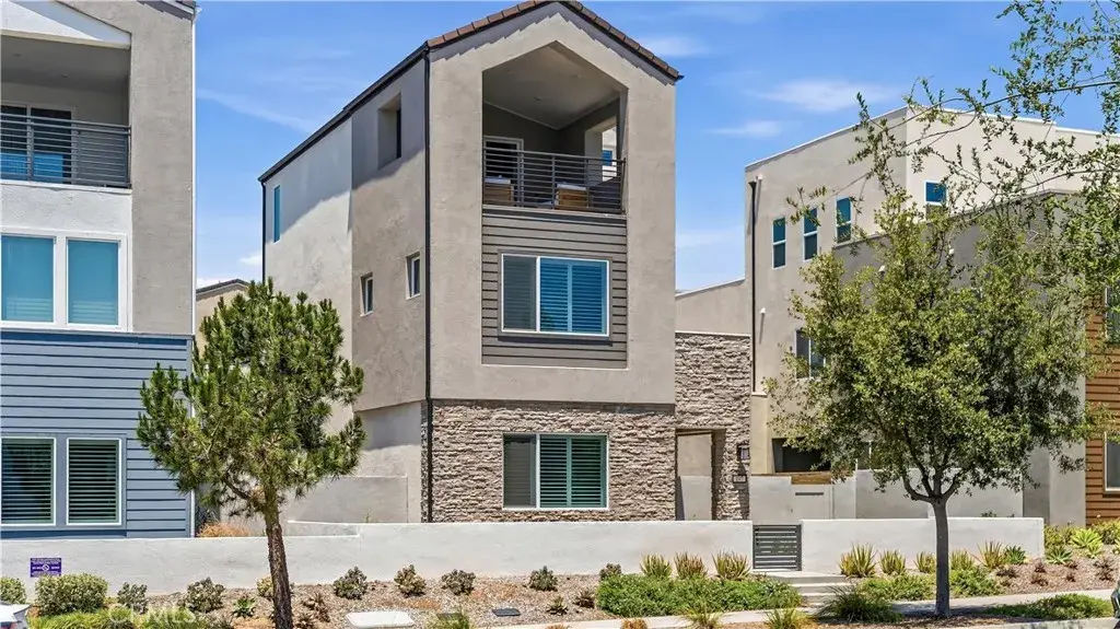 197 Merit, Irvine, CA 92618 - #1