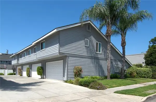 1042 Walnut Street #D, Tustin, CA 92780