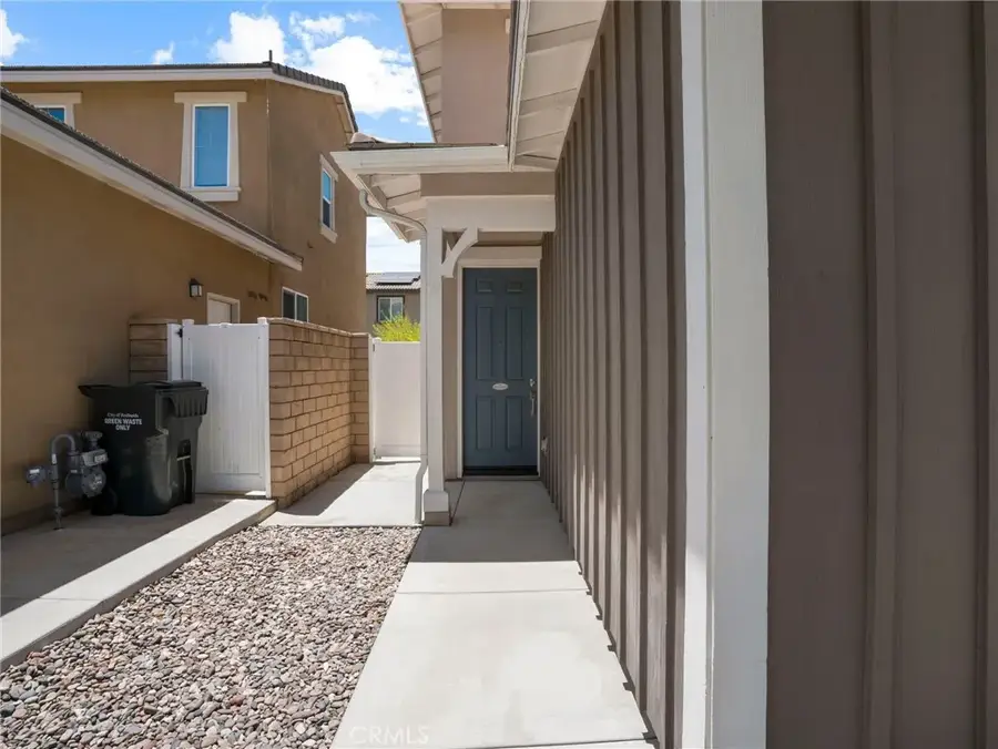 1705 Gold Medal Ln, Redlands, CA 92374 - #3