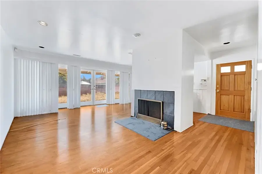 6812 E La Marimba, Long Beach, CA 90815 - #2